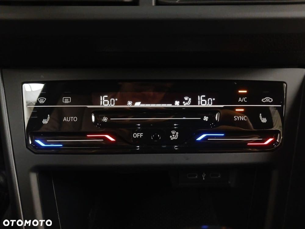 Volkswagen Taigo 1.5 TSI ACT R-Line DSG - 17