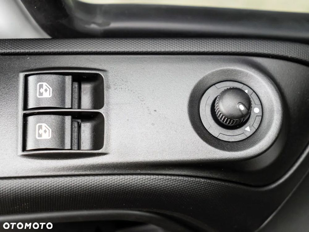 Iveco Daily 35S18HA8V 3.0 L4H2 - 11