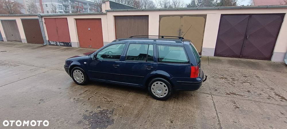 Volkswagen Golf - 12