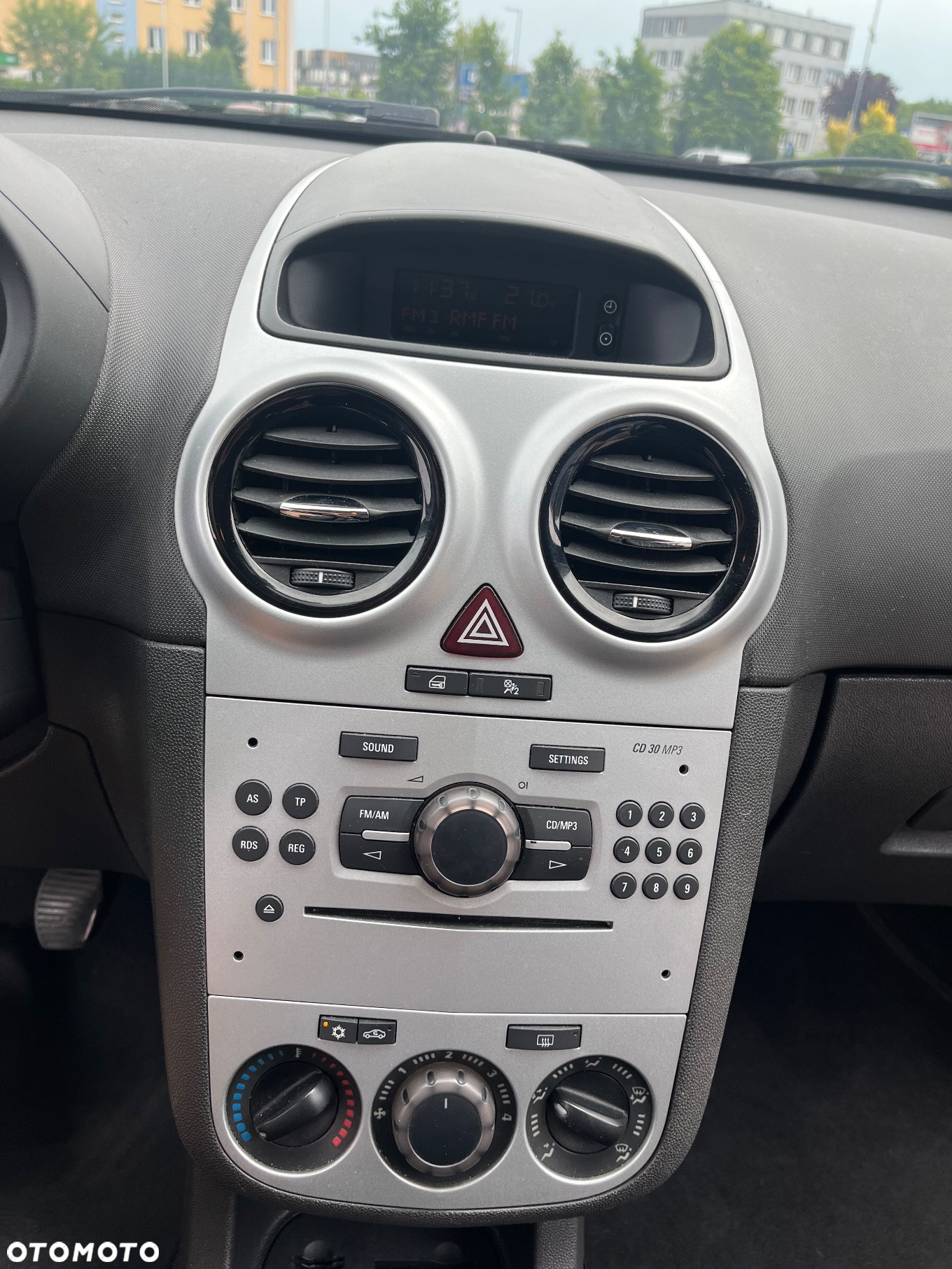 Opel Corsa 1.0 12V - 13