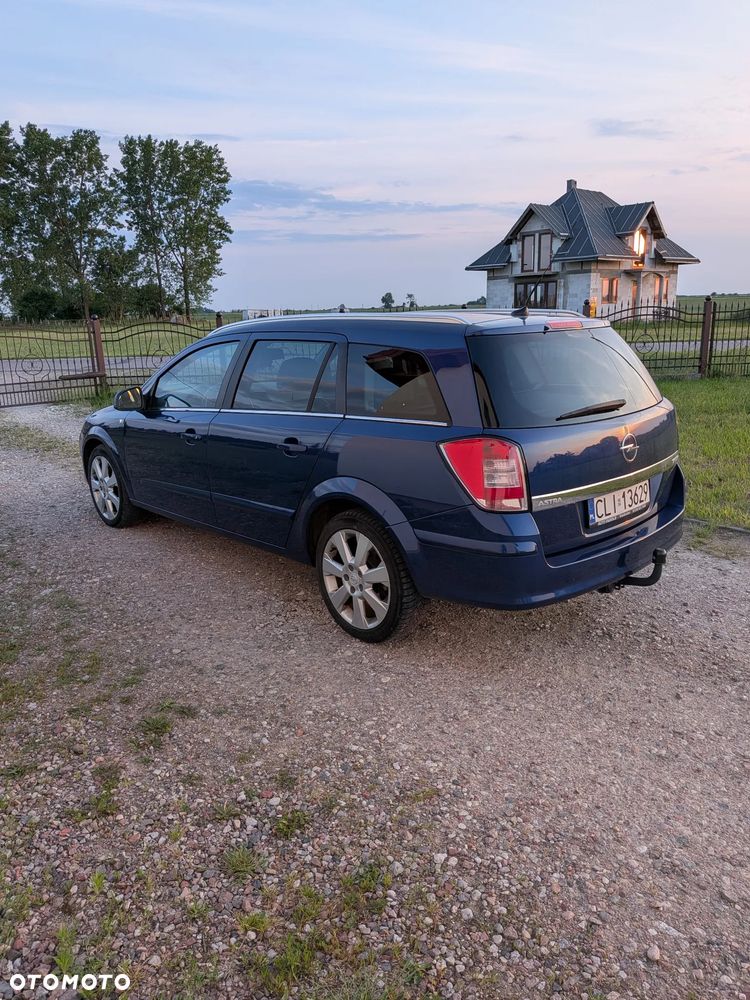 Opel Astra 1.7 CDTI Cosmo - 5