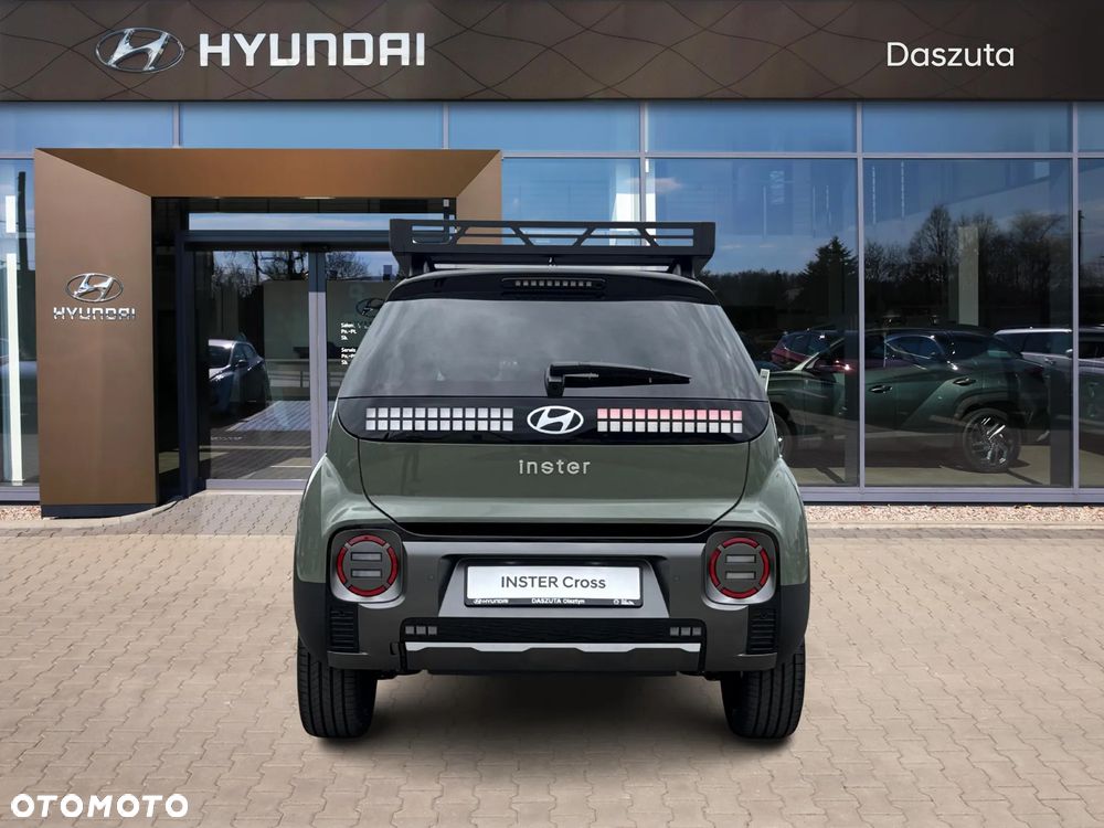 Hyundai Inster 49kWh Cross Smart - 4