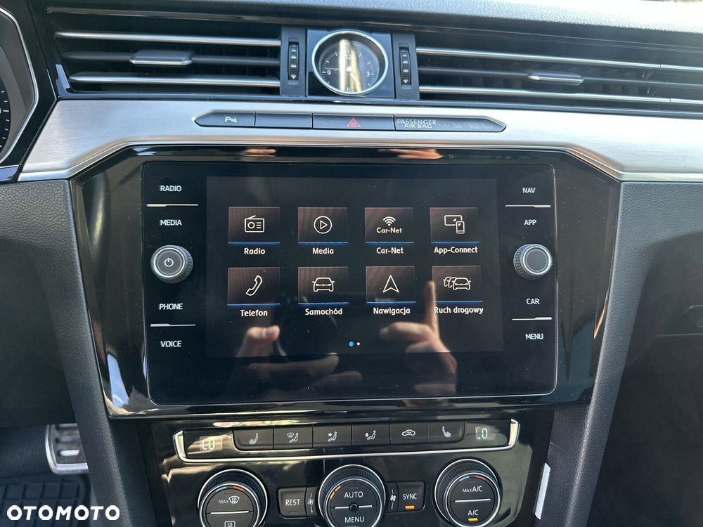 Volkswagen Passat - 18