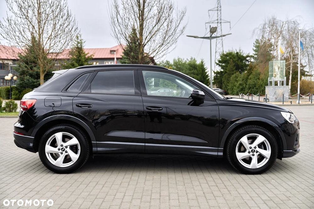 Audi Q3 35 TFSI S tronic - 16