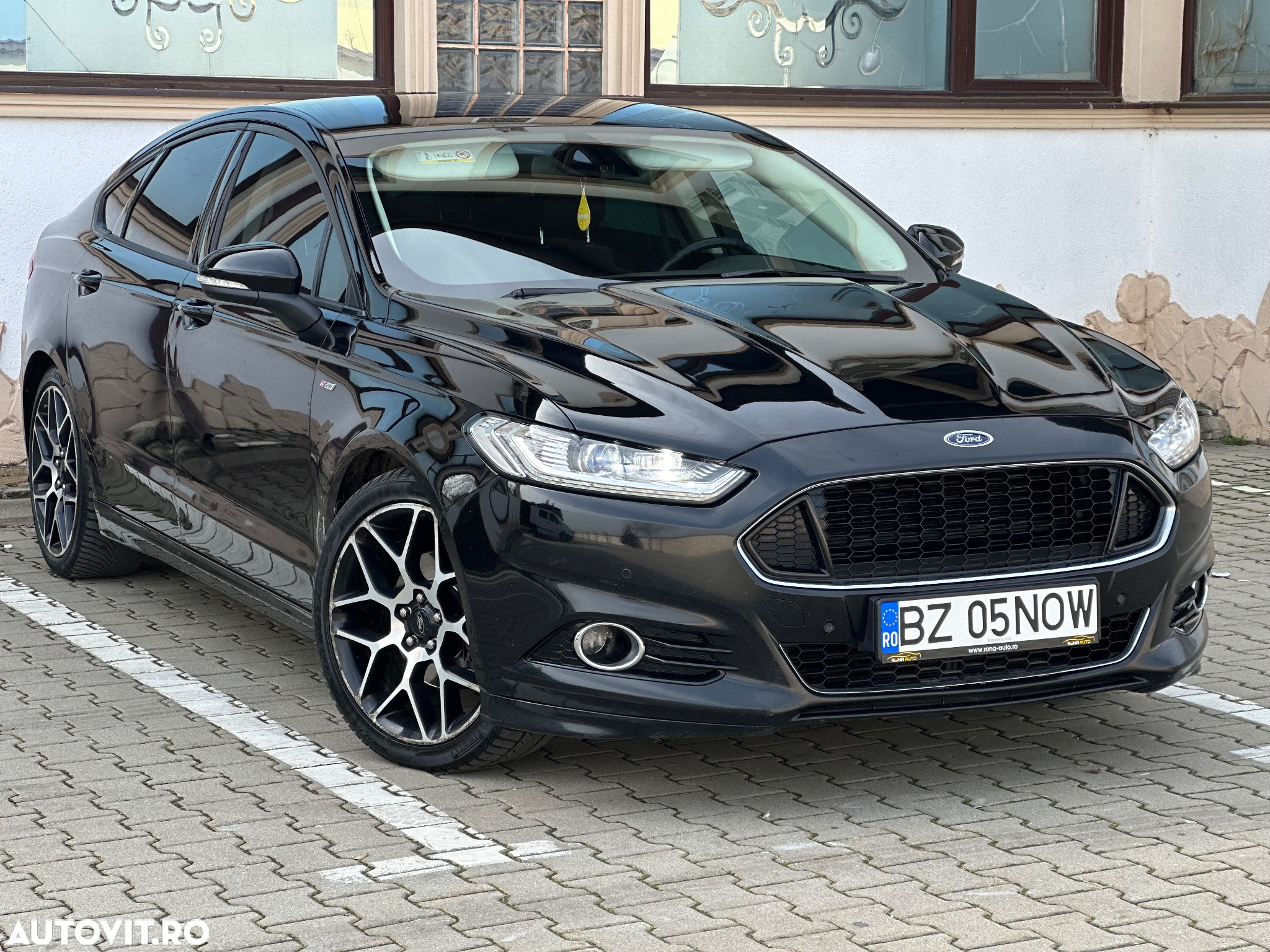 Ford Mondeo 2.0 TDCi Powershift Business - 6