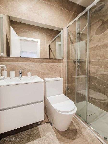 Apartamento T2 em AVER-O-MAR, 30 metros da praia - Grande imagem: 4/10