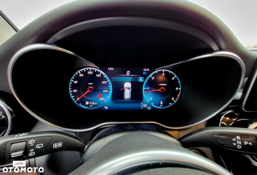 Mercedes-Benz GLC - 9