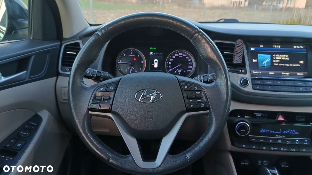 Hyundai Tucson 2.0 CRDI Premium 4WD - 22