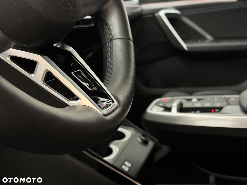 BMW X2 - 16