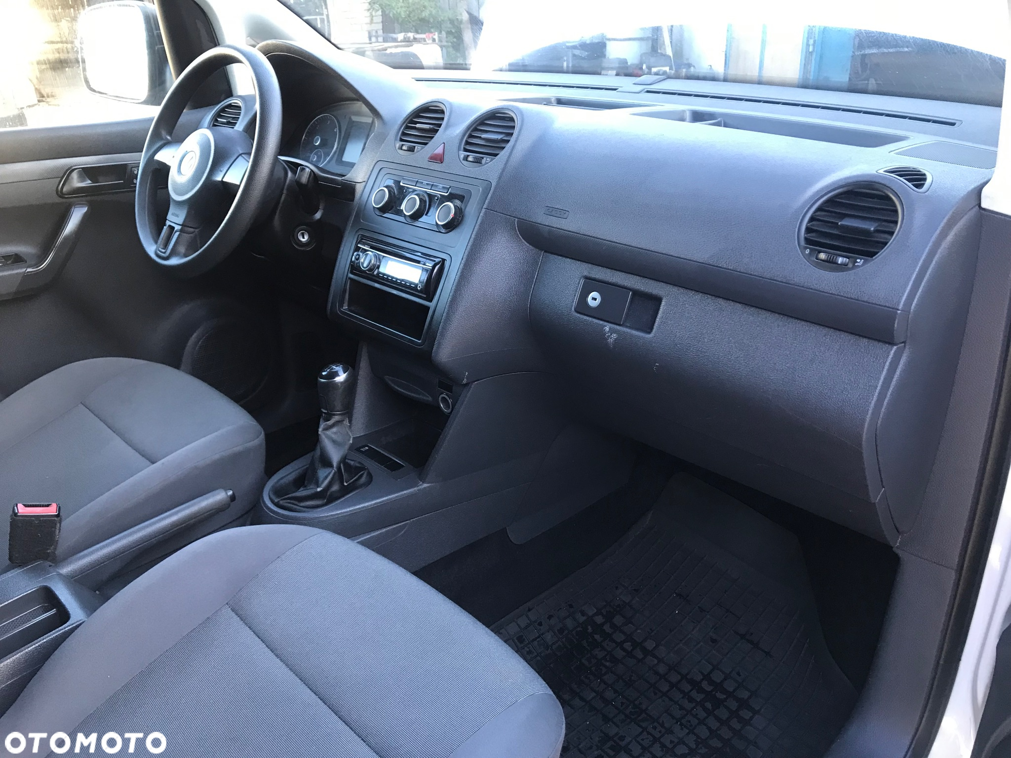 Volkswagen Caddy - 9