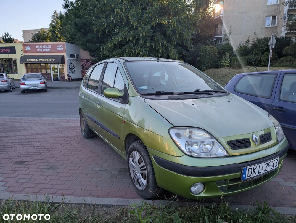 Renault Scenic 1.9 dCi EXpression - 1