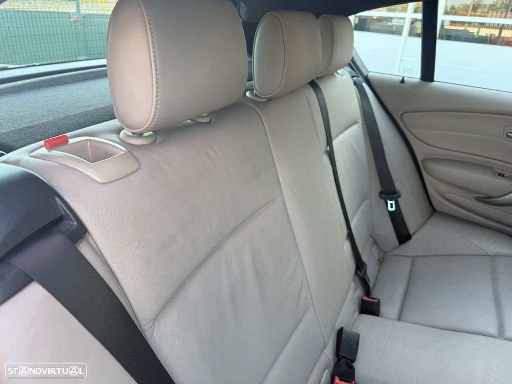 BMW 120 d DPF Aut. Edition Sport - 13