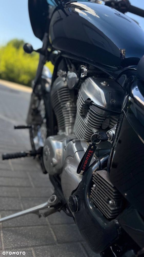 Honda Shadow - 5