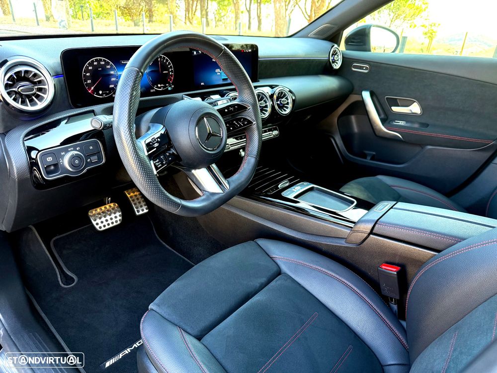 Mercedes-Benz A 250 Limousine e 8G-DCT AMG Line Advanced - 19