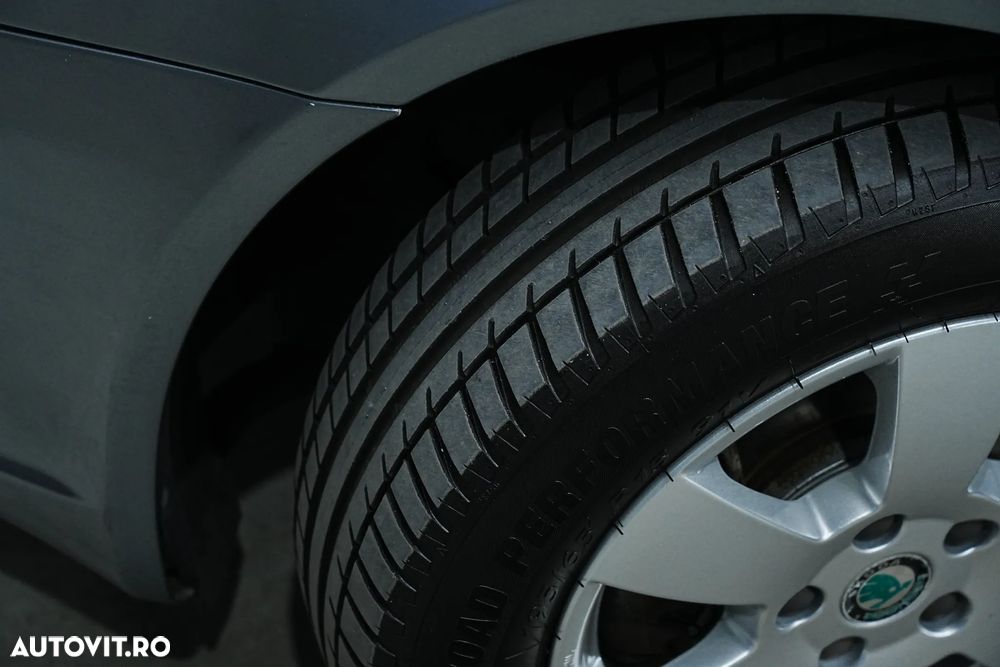 Skoda Octavia 1.8 TSI Ambition - 14