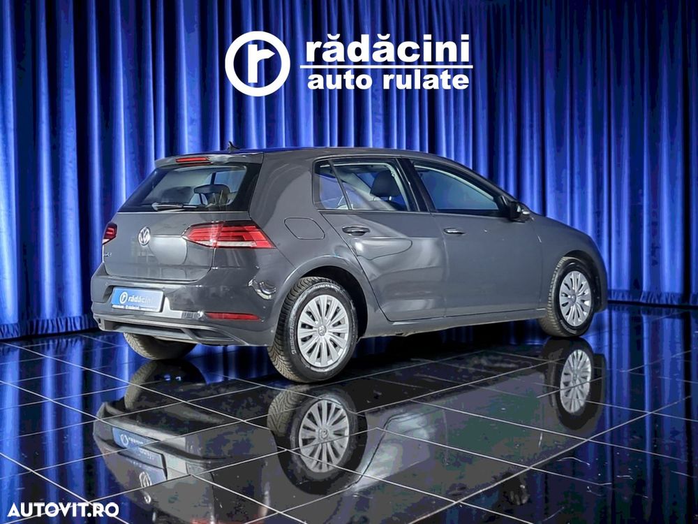 Volkswagen Golf - 7