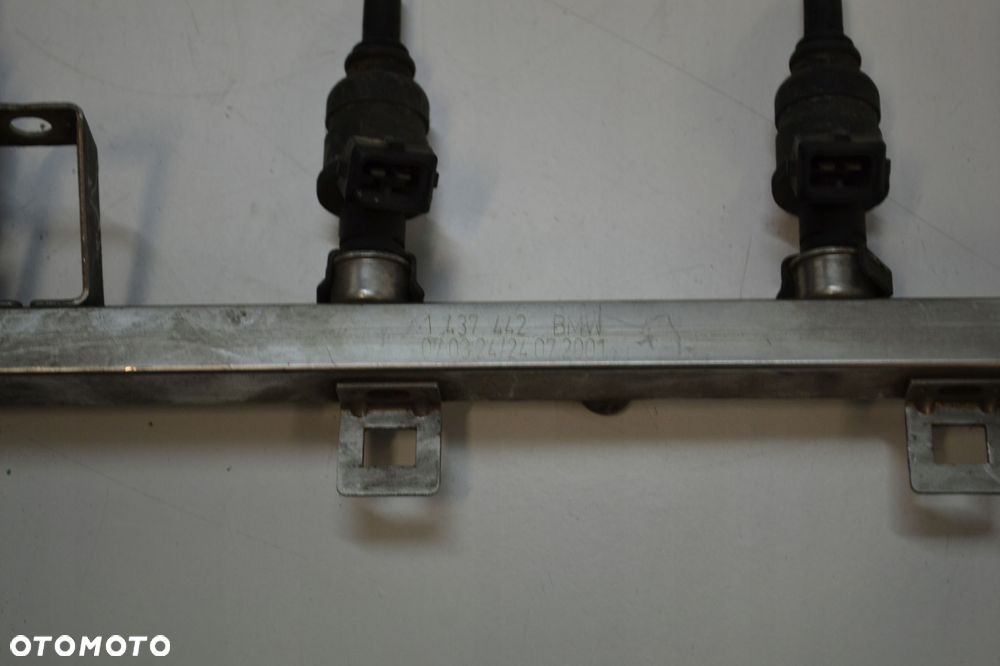 BMW E60 2.0 LISTWA WTRYSKOWA WTRYSKI 1437442 - 6