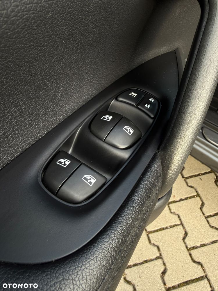 Nissan Qashqai 1.3 DIG-T Acenta EU6d - 35