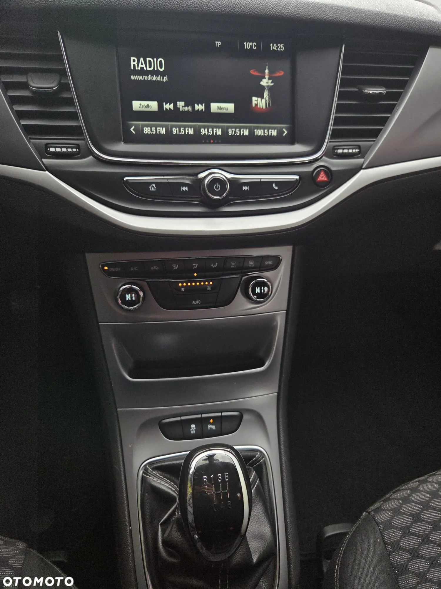 Opel Astra 1.4 Turbo Start/Stop Edition - 24