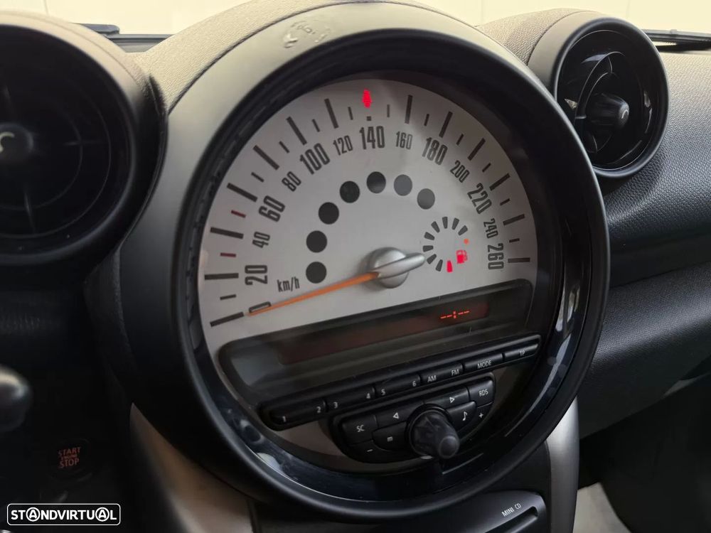 MINI Paceman Cooper D - 11