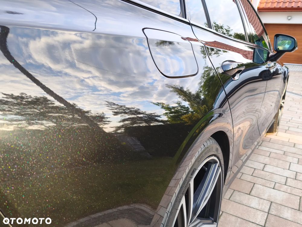 Volvo V60 D3 R-Design - 16