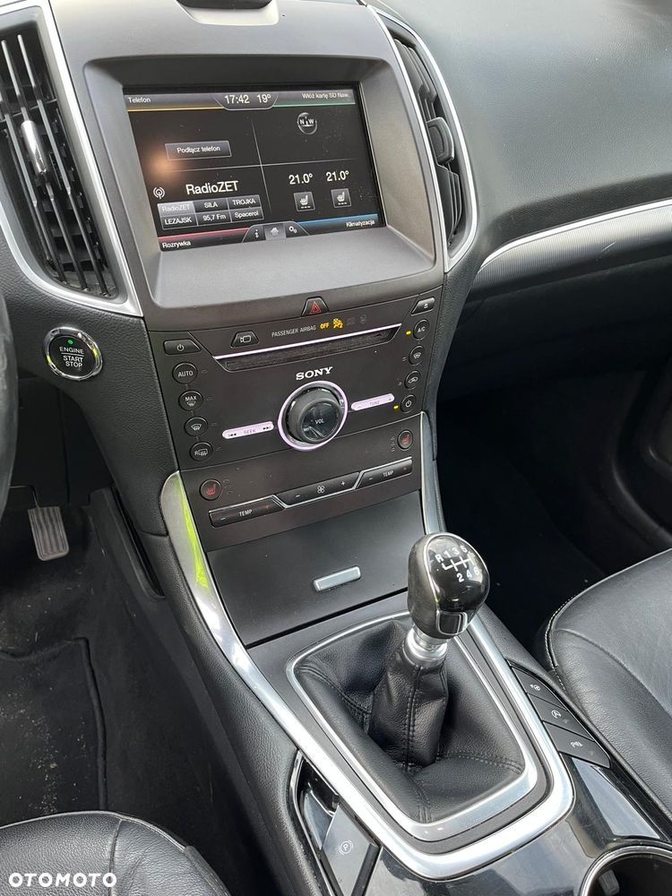 Ford Galaxy - 5