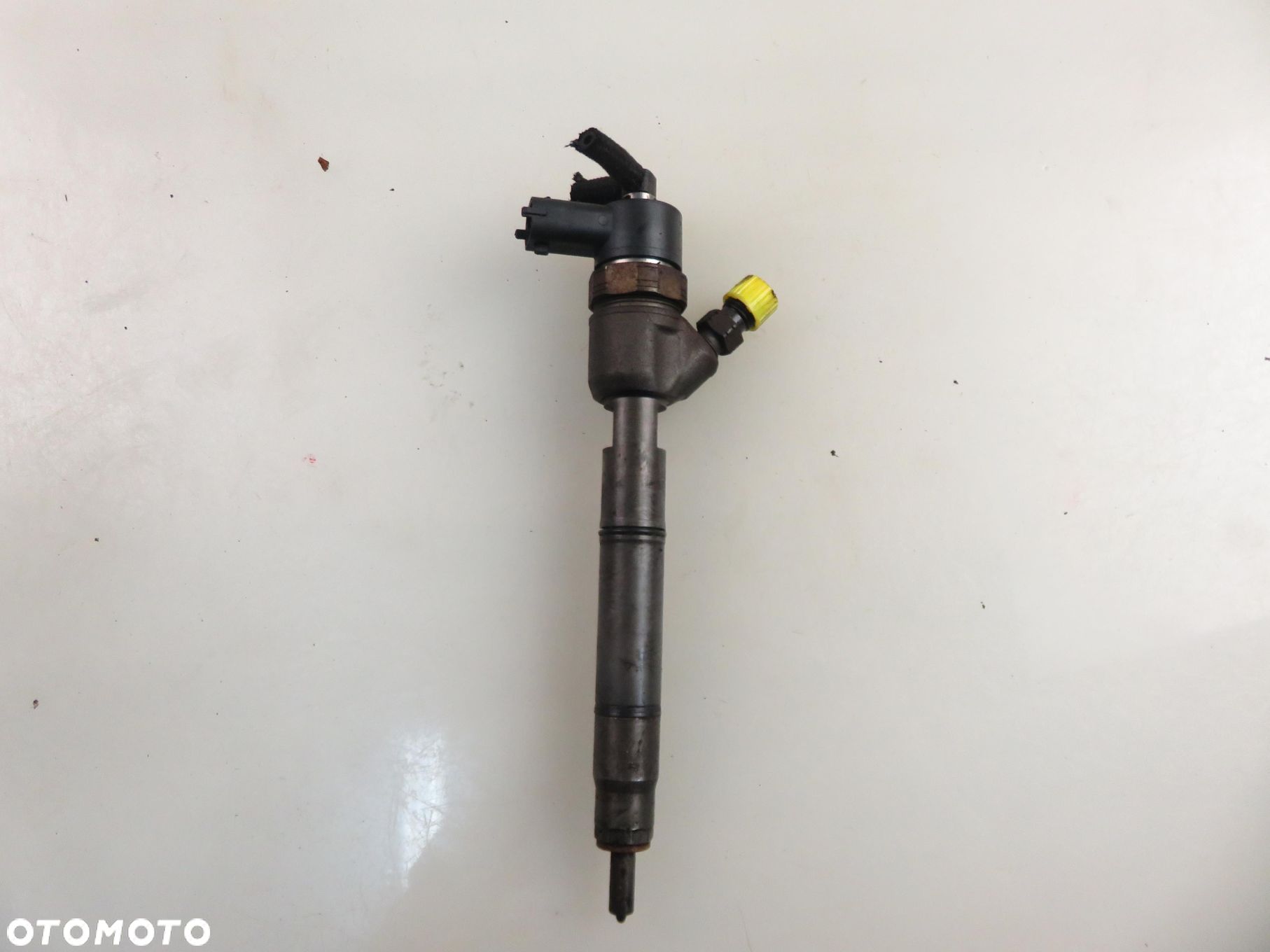 WTRYSKIWACZ KIA RIO II 1.5 CRDI 0445110256 338002A400 - 1