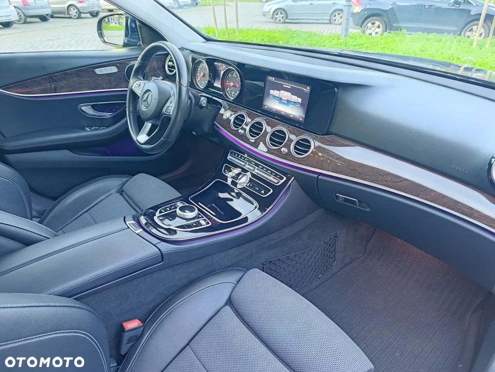 Mercedes-Benz Klasa E 220 d 9G-TRONIC Avantgarde - 19