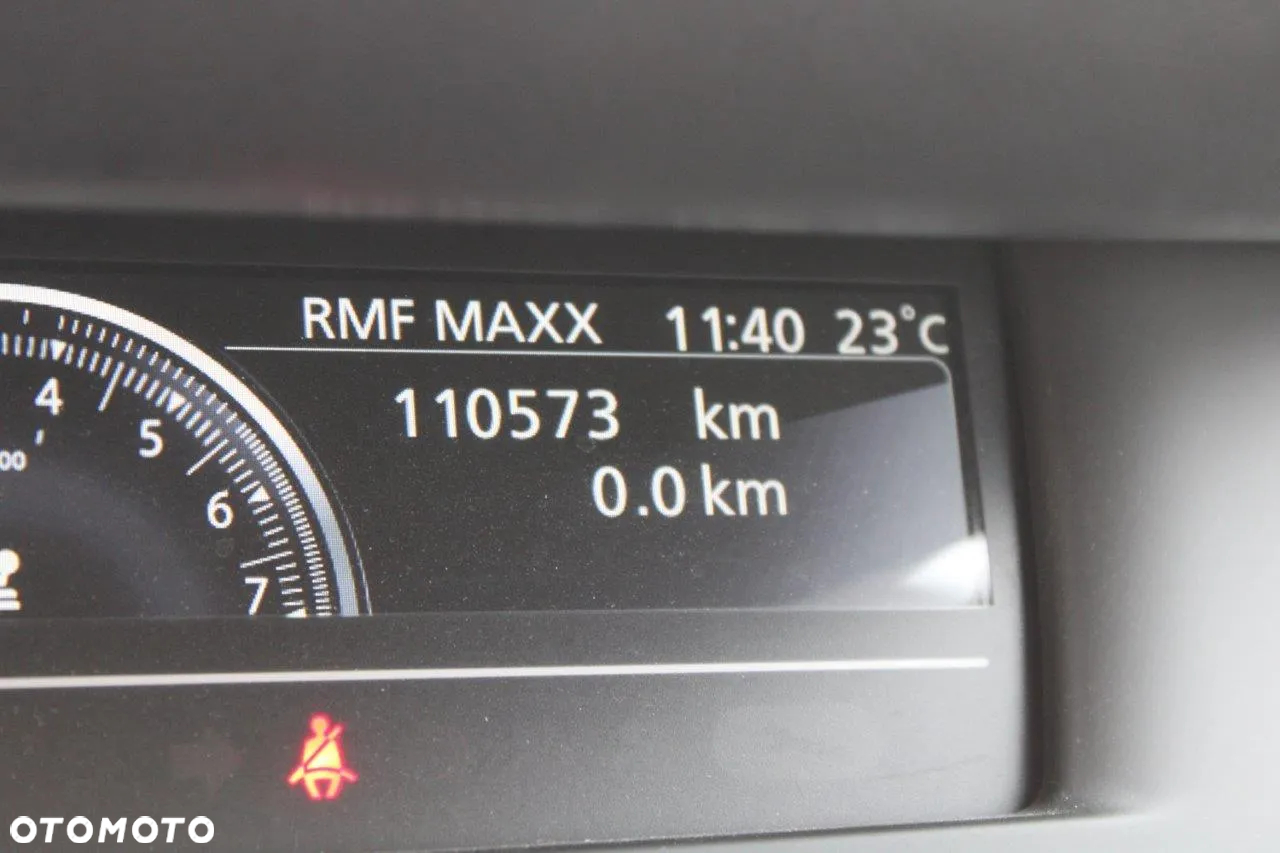 Renault Scenic 1.6 16V 110 Paris - 15