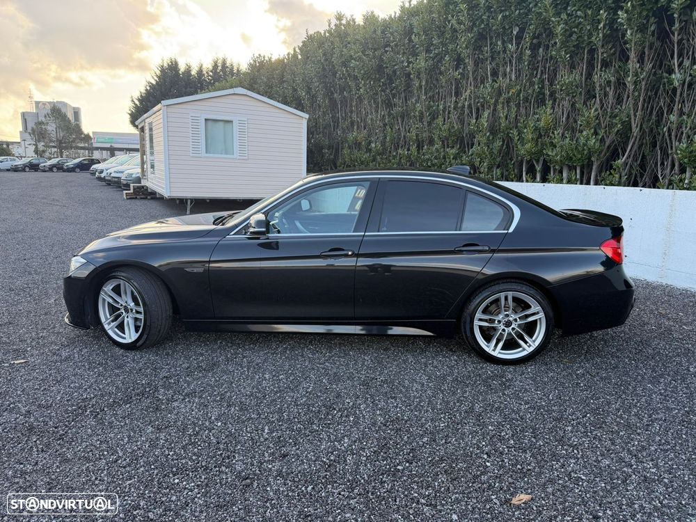 BMW 320 d Auto - 13