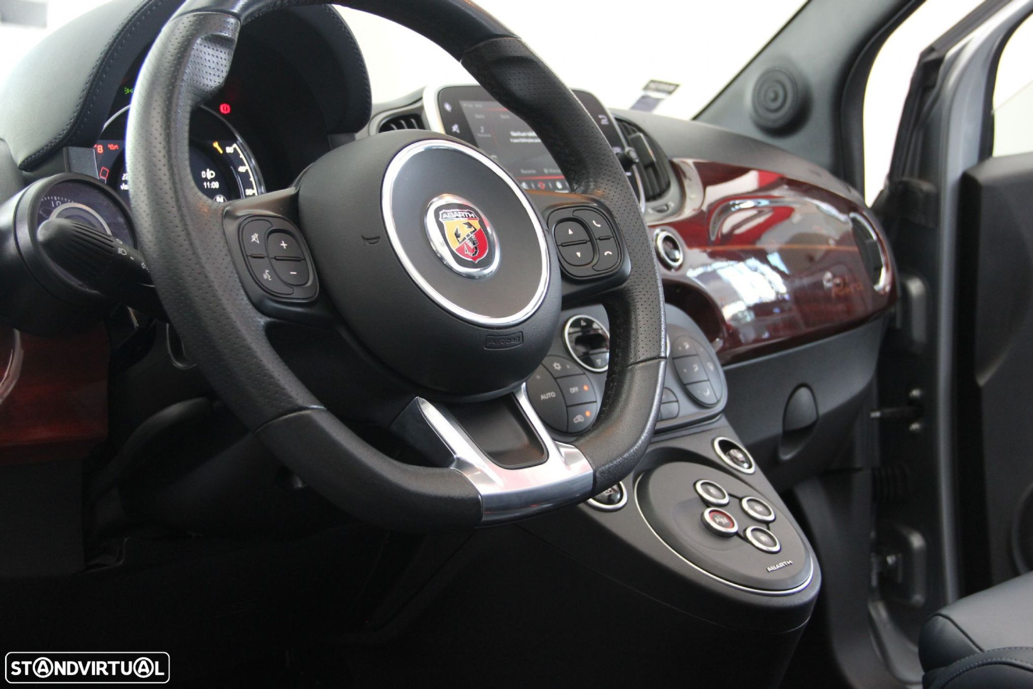 Abarth 695C 1.4 T-Jet Rivale MTA - 4