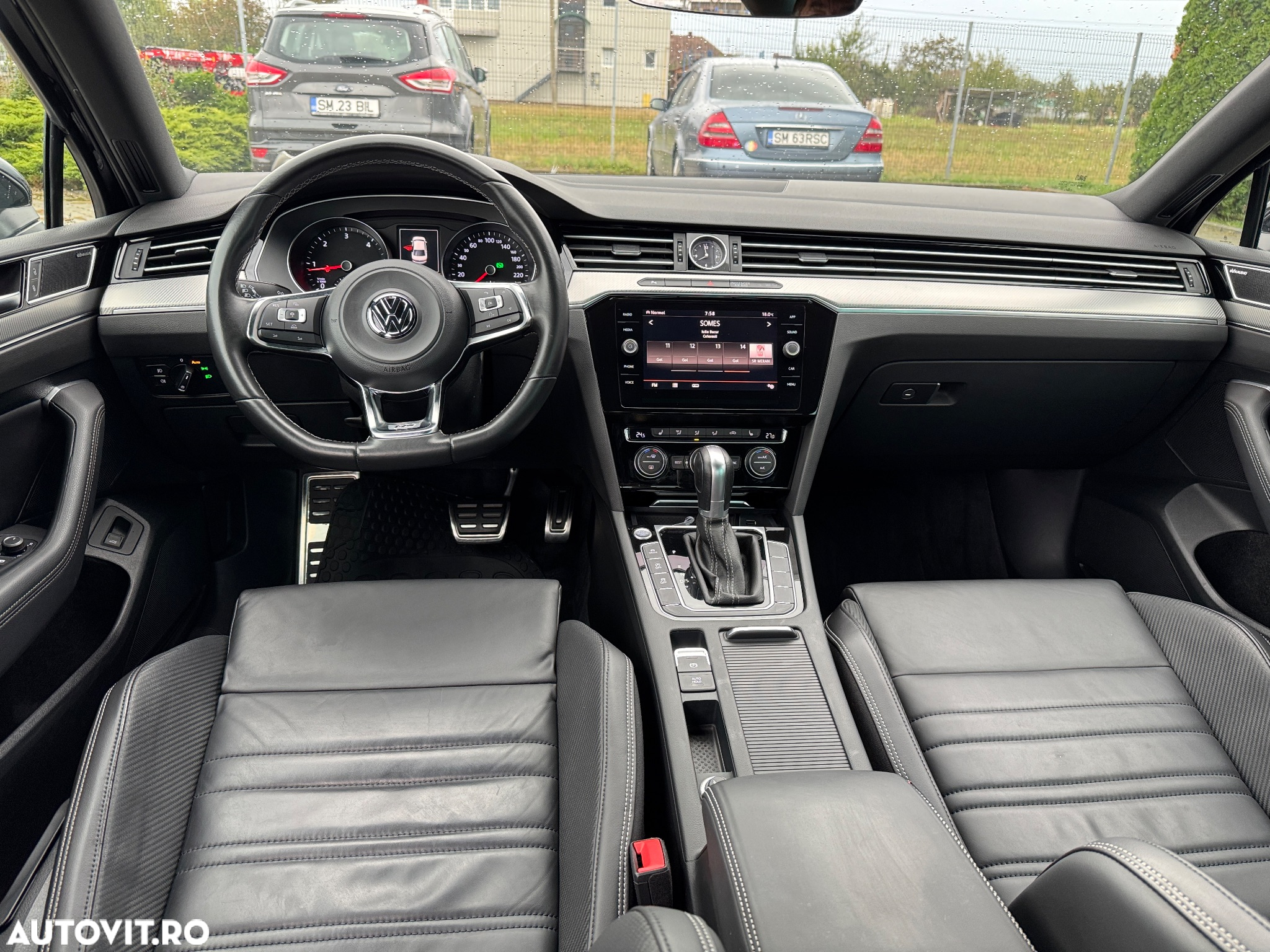 Volkswagen Passat 2.0 TDI DSG R Executive - 12
