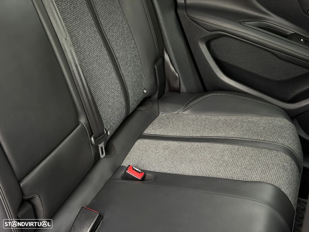 Peugeot 3008 HDi 160 Auto Allure - 50