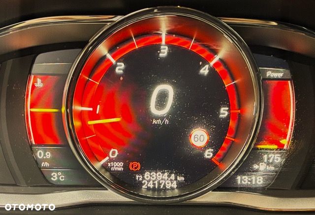 Volvo XC 60 D4 AWD Summum - 7