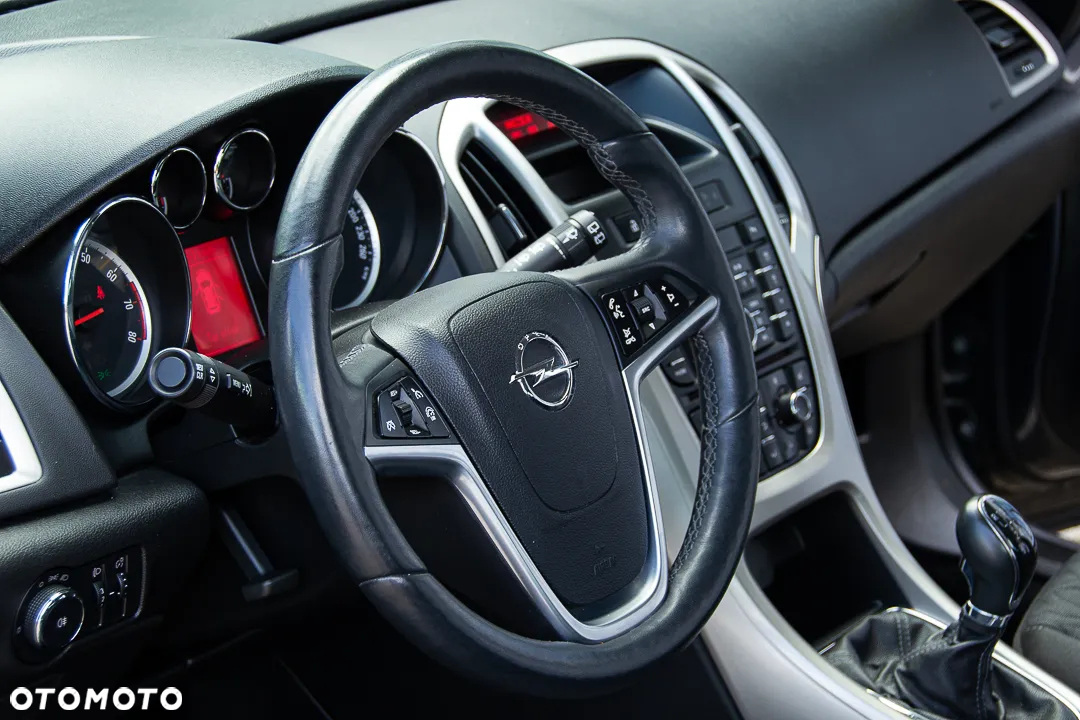 Opel Astra 1.4 Turbo Style - 34