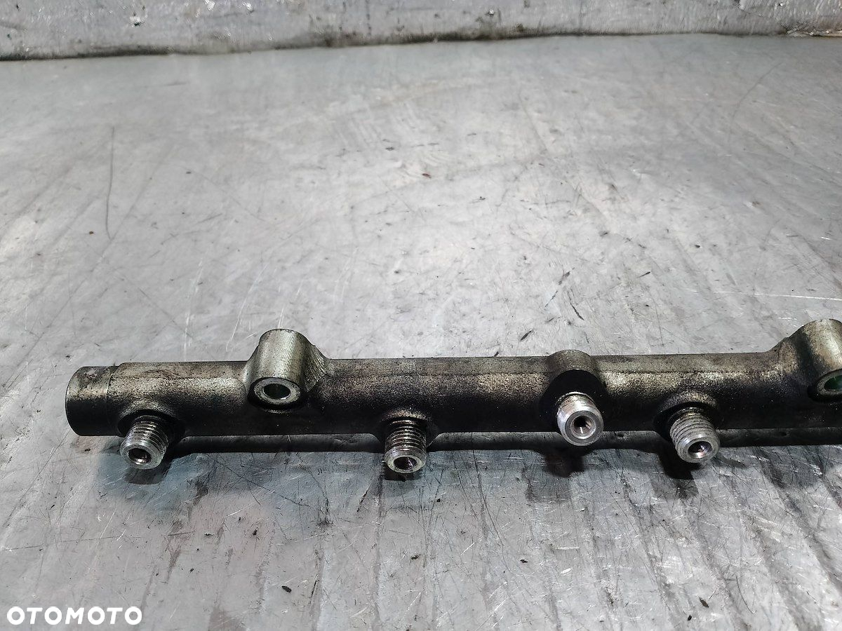 LISTWA WTRYSKOWA LAND ROVER RANGE ROVER 0445216002 3.0 - 4