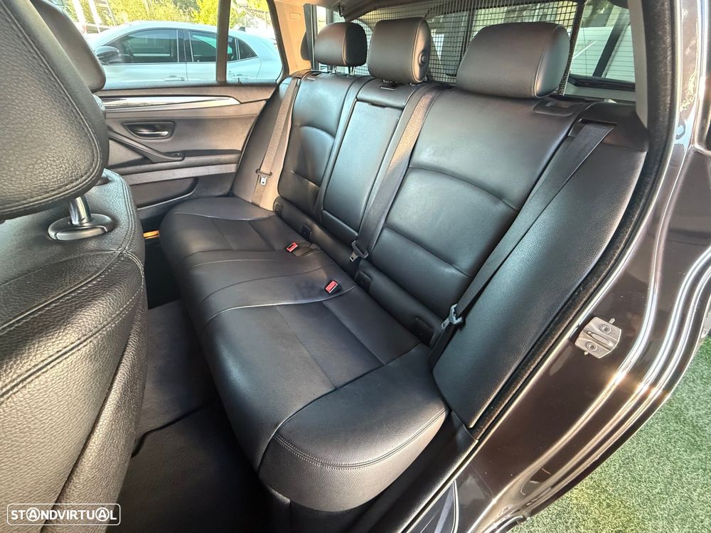 BMW 520 d Line Luxury Auto - 6