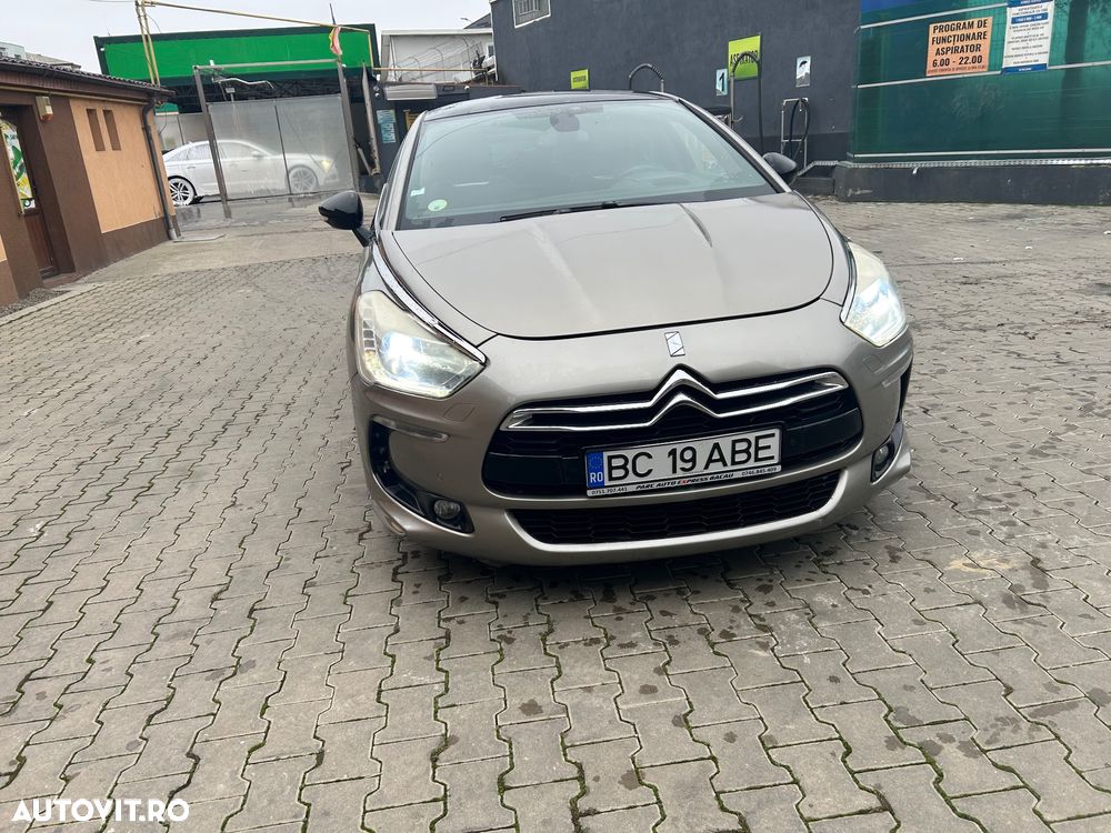 Citroën DS5 2.0 HDI BVM6 So Chic - 3