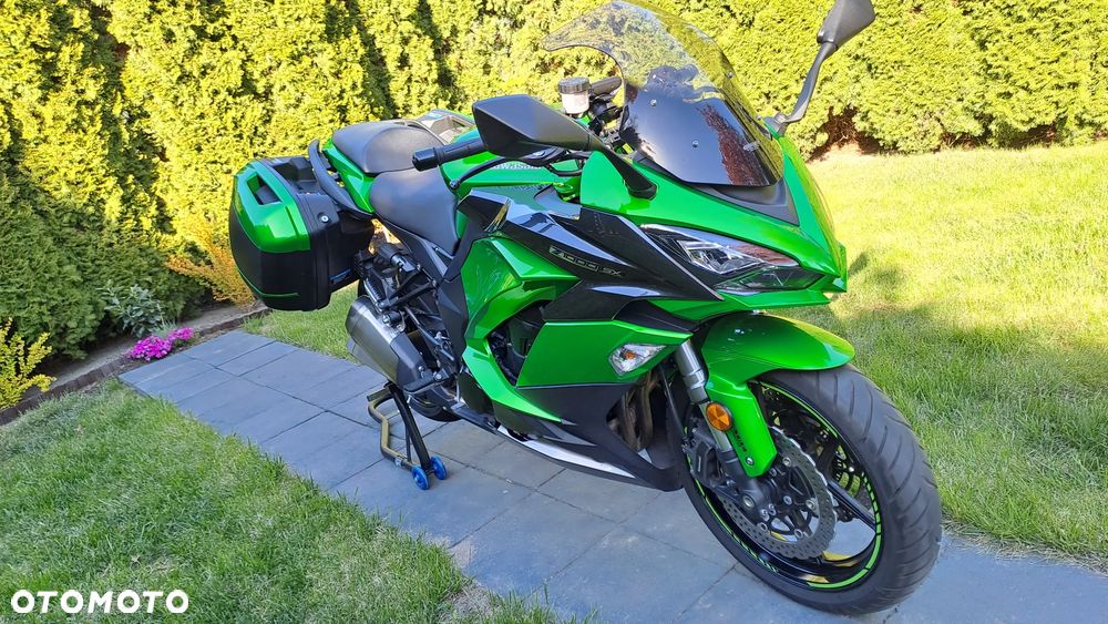 Kawasaki Ninja 1000 SX - 21