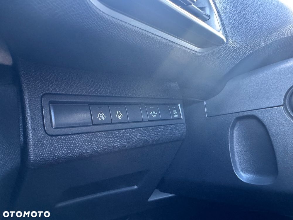 Peugeot 3008 1.2 PureTech GT Pack S&S EAT8 - 17