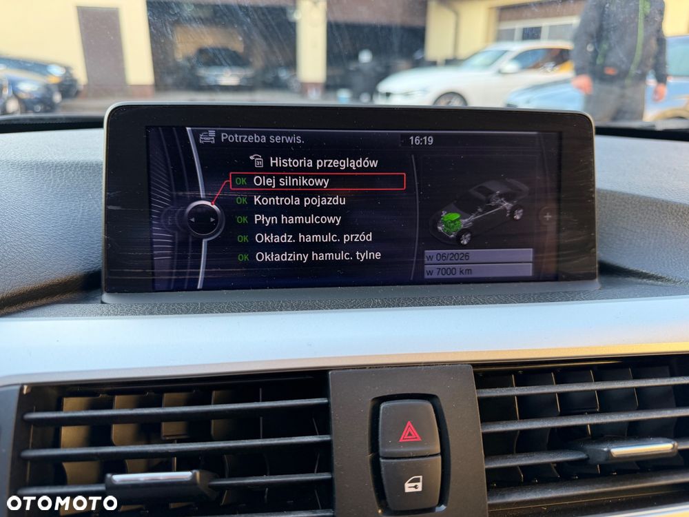 BMW Seria 3 320d Efficient Dynamics Edition - 25