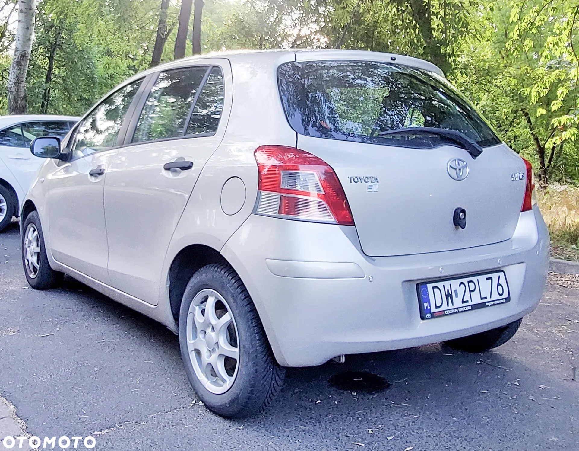 Toyota Yaris 1.0 Luna - 11