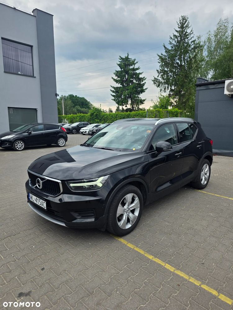 Volvo XC 40 T3 Geartronic Momentum Pro - 3