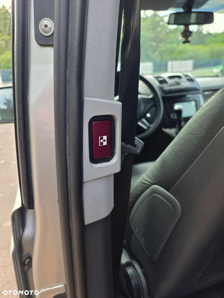 Mercedes-Benz Viano 3.0 CDI Ambiente (długi) - 24