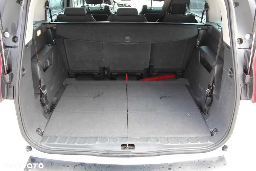 Peugeot 5008 120 VTi Premium - 17