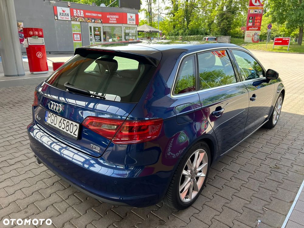 Audi A3 Sportback 1.8 TFSI S tronic Attraction - 4