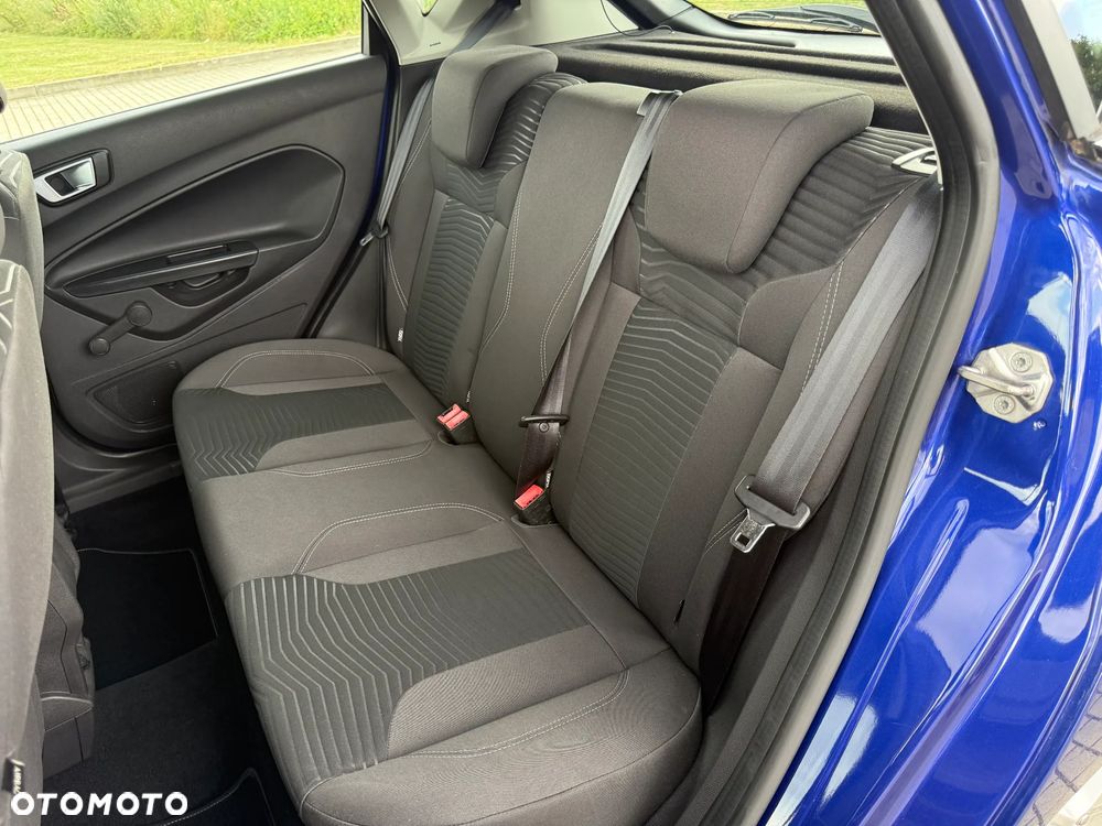 Ford Fiesta 1.0 EcoBoost STart-Stop Titanium - 11
