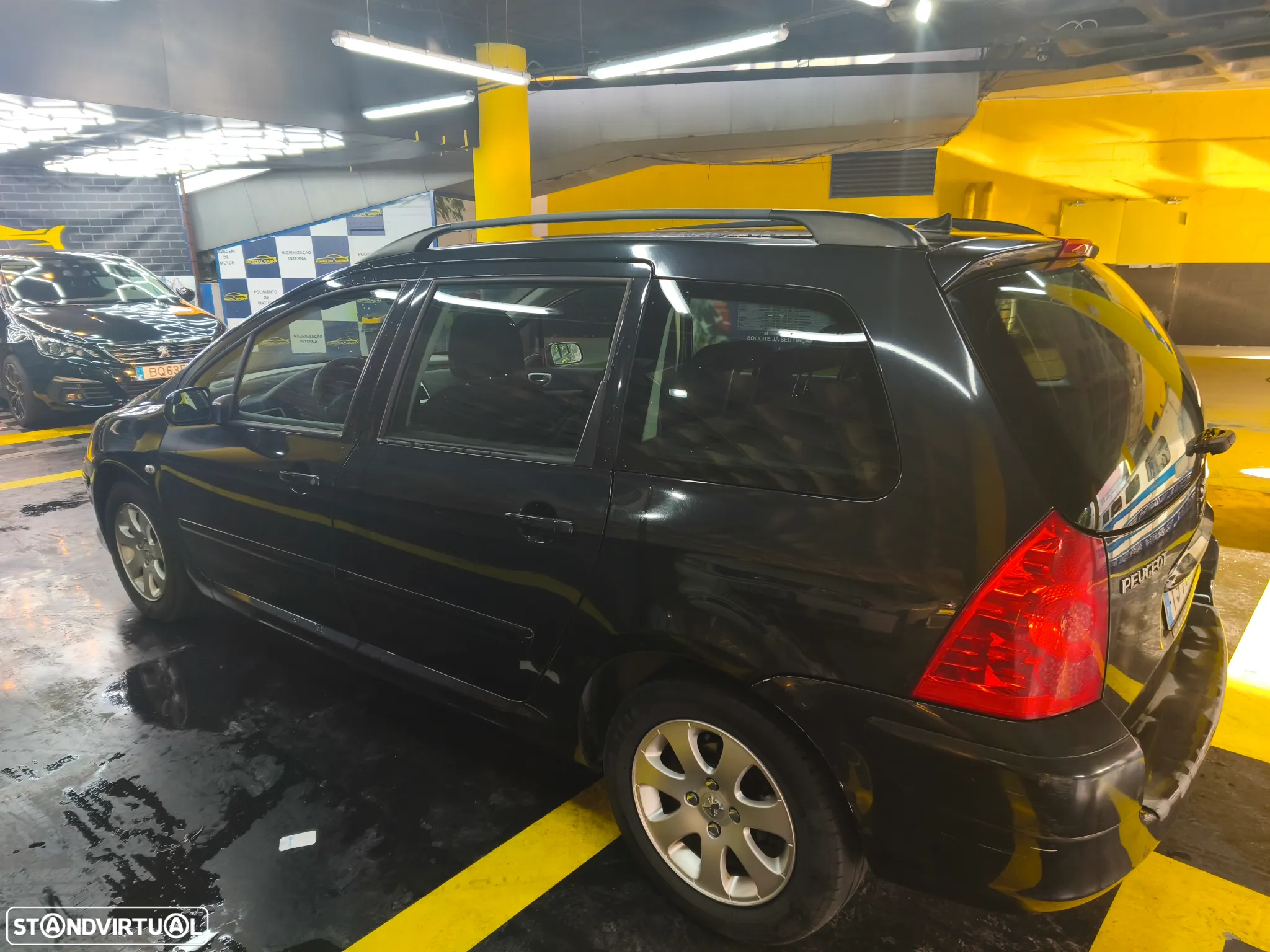 Peugeot 307 Break 1.4 16V Premium - 21