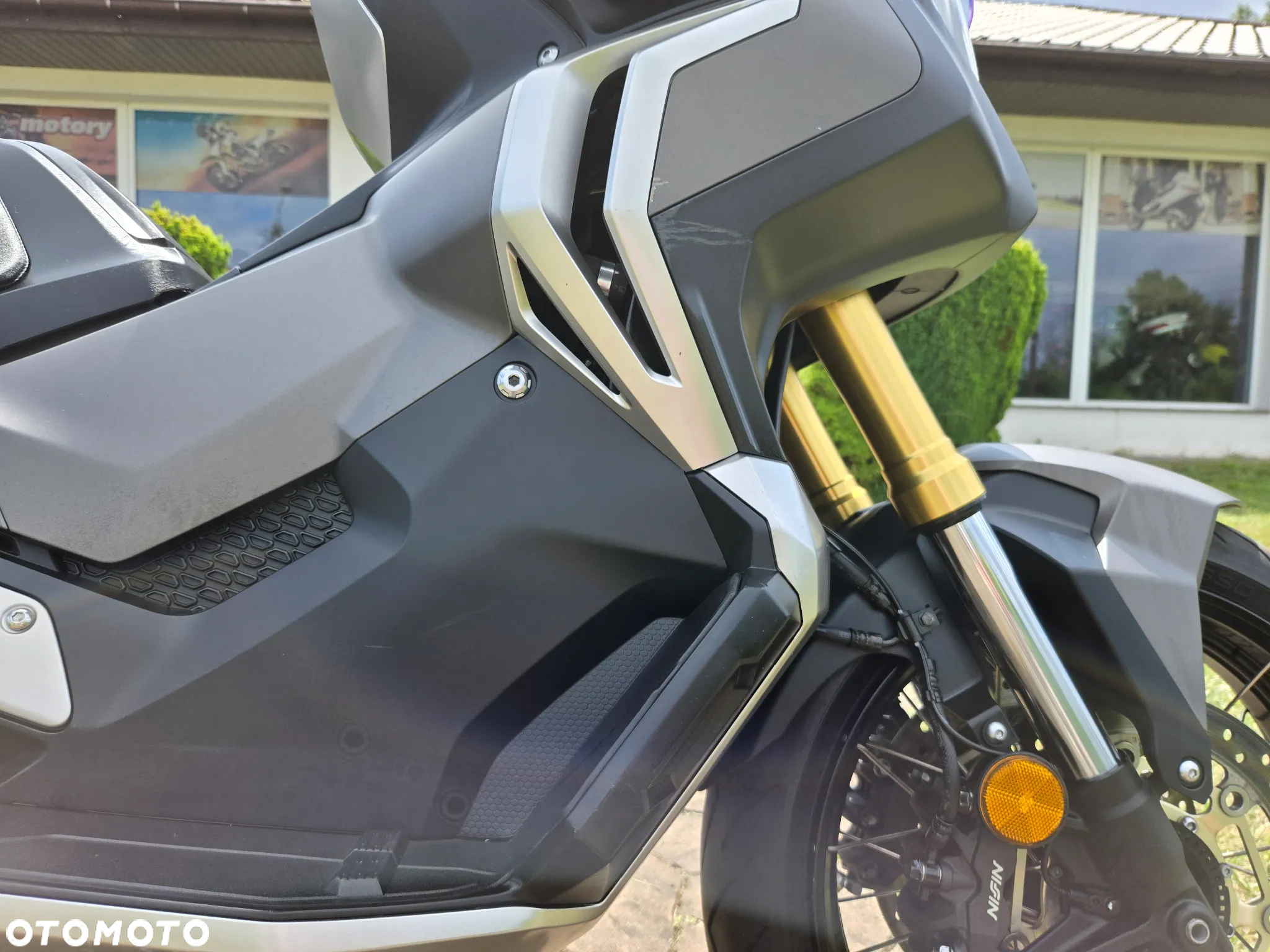 Honda X-ADV - 11