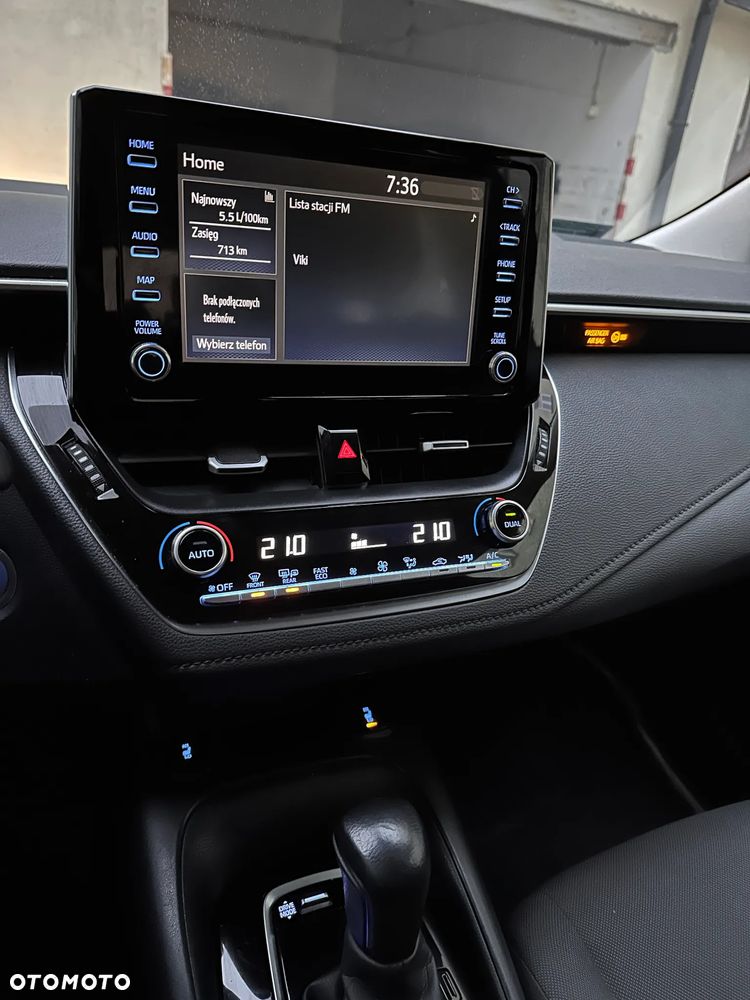 Toyota Corolla 1.8 Hybrid Comfort - 5